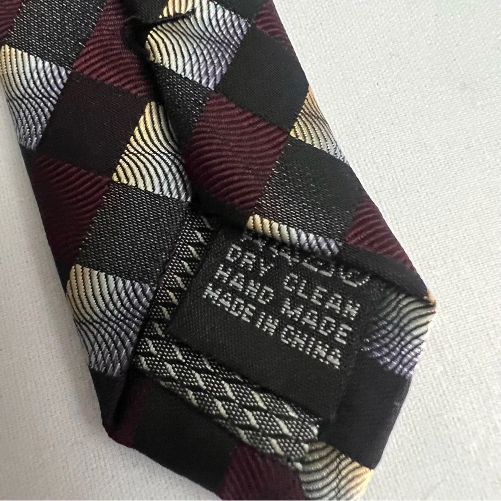 Alexander Julian Handmade Men’s Designer Tie‎ Burgundy Gray Checkered Necktie